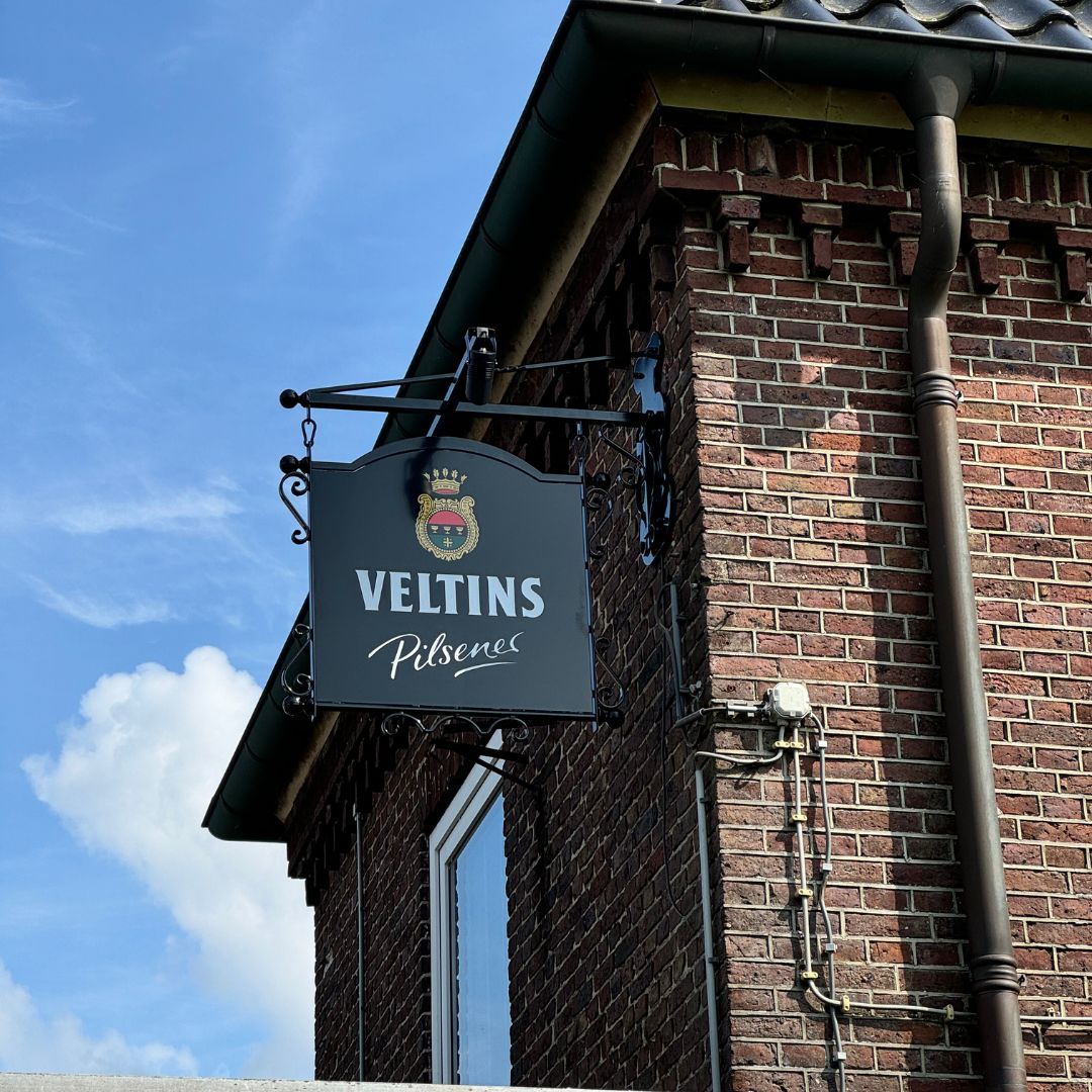 Veltins Signing - Mansign