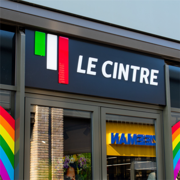 lichtreclame-verlicht logo le cintre